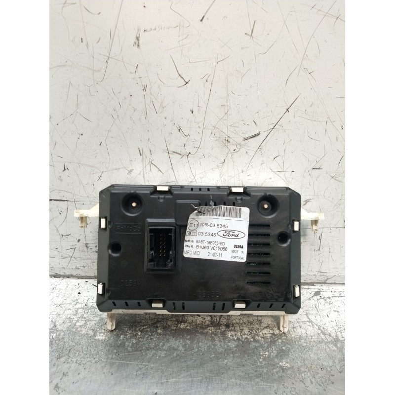 Recambio de pantalla multifuncion para ford fiesta vi van 1.4 tdci referencia OEM IAM B1U60V015066 BA6T18B955ED 2008