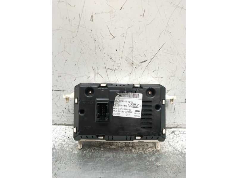 Recambio de pantalla multifuncion para ford fiesta vi van 1.4 tdci referencia OEM IAM B1U60V015066 BA6T18B955ED 2008