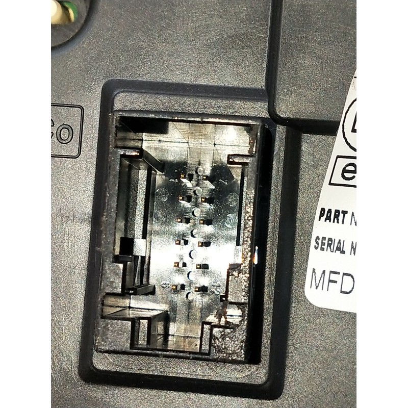 Recambio de pantalla multifuncion para ford fiesta vi van 1.4 tdci referencia OEM IAM B1U60V015066 BA6T18B955ED 2008