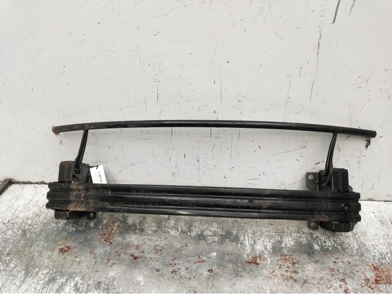 Recambio de refuerzo paragolpes delantero para dodge journey se referencia OEM IAM   2009