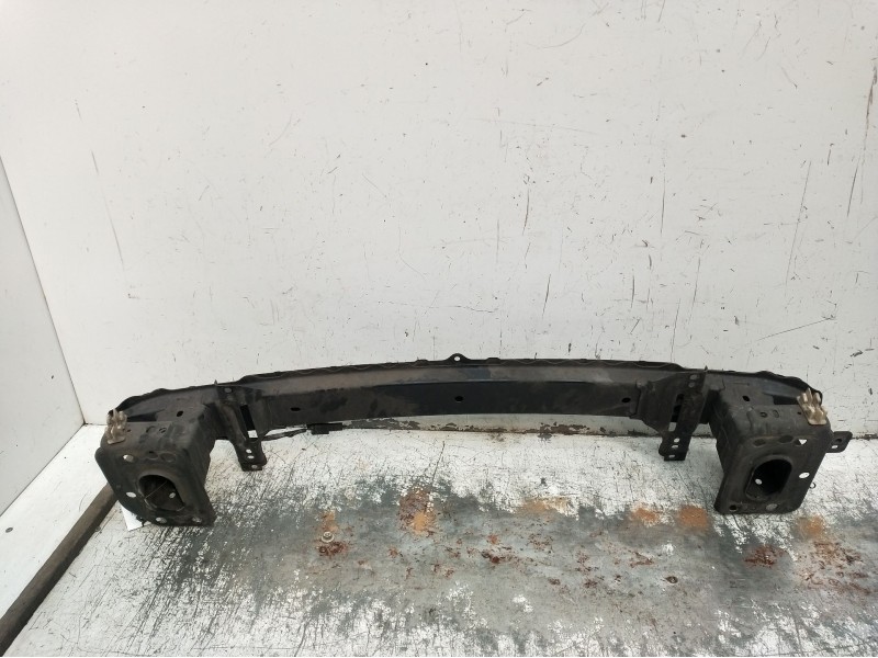 Recambio de refuerzo paragolpes delantero para ford fiesta vi van 1.4 tdci referencia OEM IAM   2008