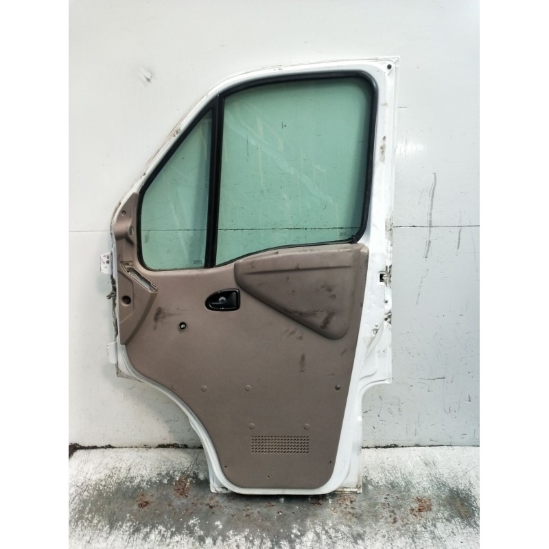 Recambio de puerta delantera derecha para renault master ii caja/chasis (ed/hd/ud) 2.2 dci 90 referencia OEM IAM  2P 