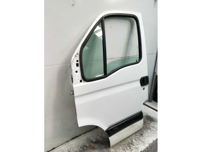 Recambio de puerta delantera izquierda para renault master ii caja/chasis (ed/hd/ud) 2.2 dci 90 referencia OEM IAM  2P 