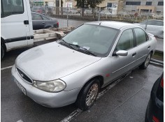 ford mondeo ii sedán (bfp) del año 2000