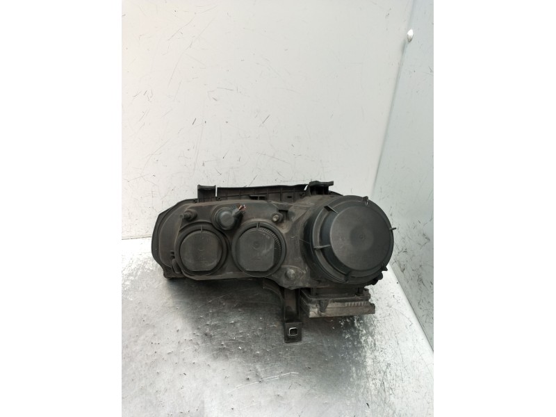 Recambio de faro derecho para alfa romeo 159 sportwagon (939_) 2.4 jtdm (939bxd1b, 939bxd12) referencia OEM IAM 1307329123 XENON