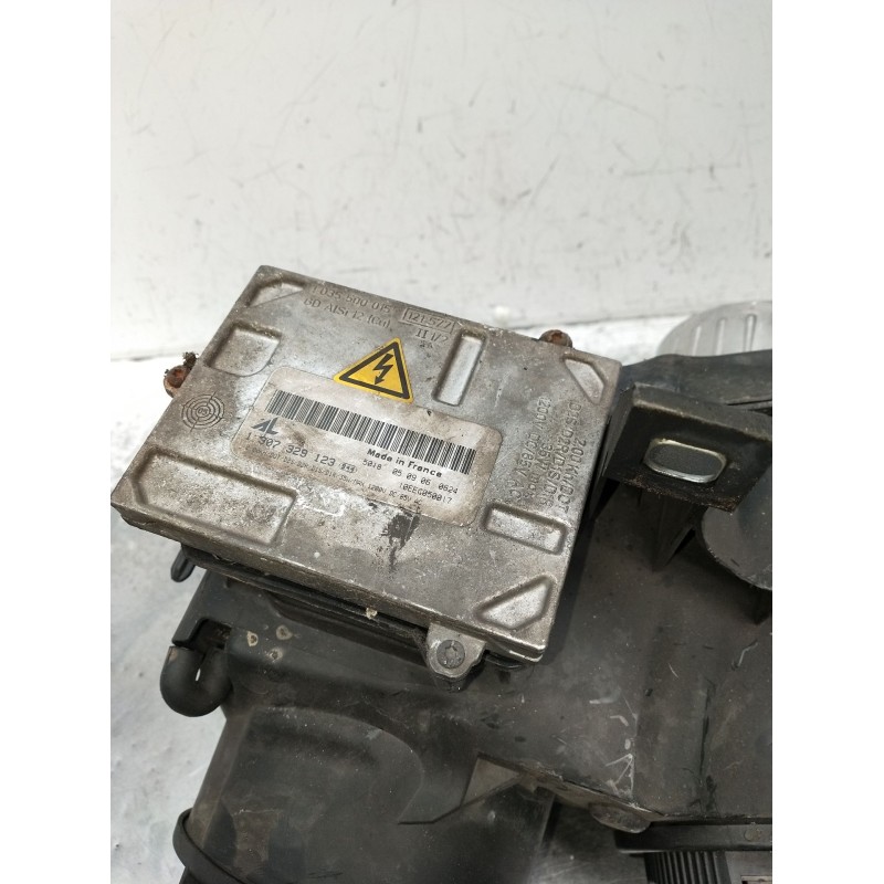 Recambio de faro derecho para alfa romeo 159 sportwagon (939_) 2.4 jtdm (939bxd1b, 939bxd12) referencia OEM IAM 1307329123 XENON