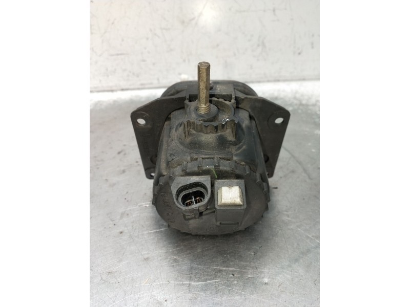 Recambio de faro antiniebla izquierdo para alfa romeo 159 sportwagon (939_) 2.4 jtdm (939bxd1b, 939bxd12) referencia OEM IAM   2