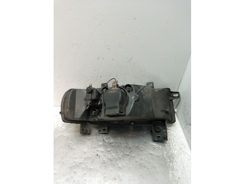 Recambio de faro izquierdo para renault trucks mascott furgoneta 150.65 (a00300166) referencia OEM IAM   1998