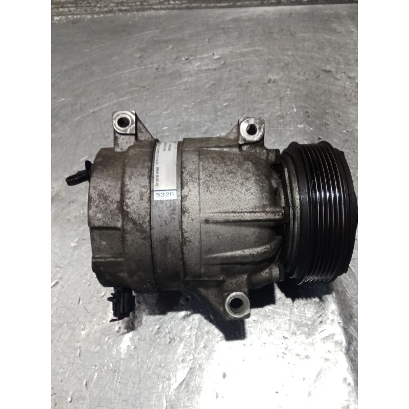 Recambio de compresor aire acondicionado para renault laguna ii (bg0/1_) 1.9 dci (bg08, bg0g) referencia OEM IAM   