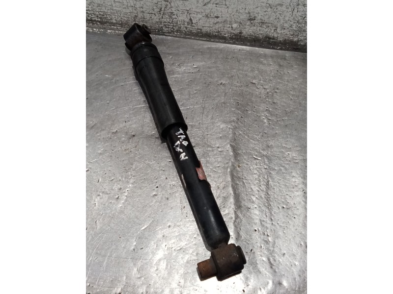 Recambio de amortiguador trasero derecho para renault laguna ii (bg0/1_) 1.9 dci (bg08, bg0g) referencia OEM IAM   