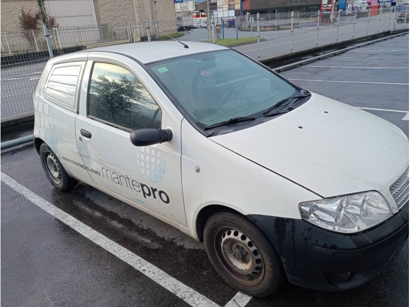 fiat punto berlina (188) del año 2010