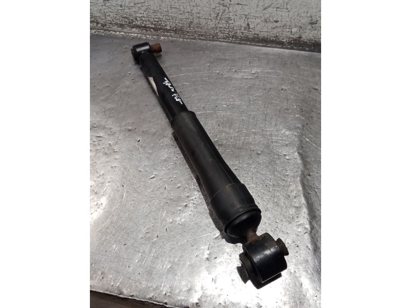 Recambio de amortiguador trasero izquierdo para renault laguna ii (bg0/1_) 1.9 dci (bg08, bg0g) referencia OEM IAM   