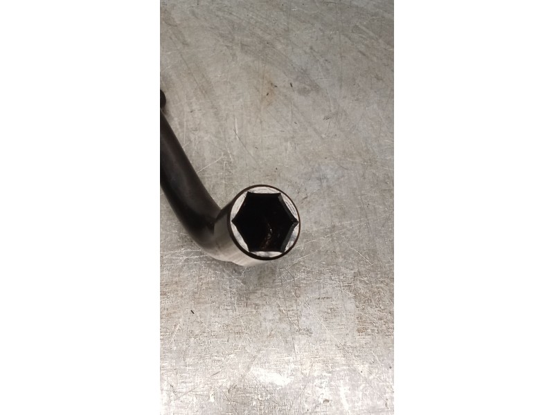 Recambio de gato para opel corsa d color edition referencia OEM IAM 13331922  11