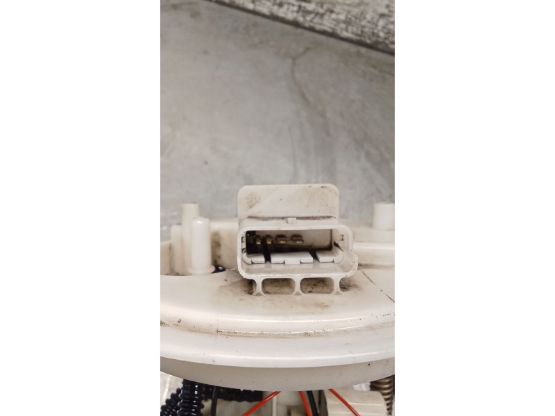 Recambio de bomba combustible para opel corsa d color edition referencia OEM IAM 0580200084 13327783 11