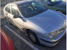 renault megane i berlina hatchback (ba0) del año 1996