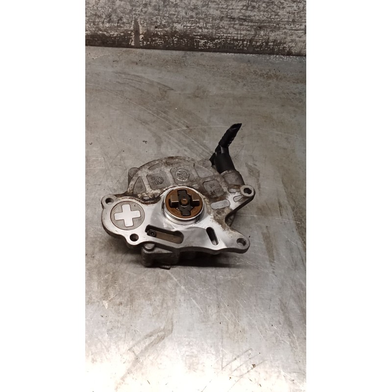 Recambio de depresor freno / bomba vacio para volkswagen golf vi (5k1) 1.6 tdi referencia OEM IAM 03L145100  09