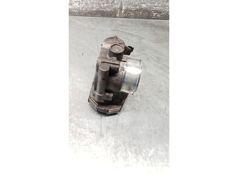 Recambio de caja mariposa para opel corsa d color edition referencia OEM IAM 55562270 0280750482 11