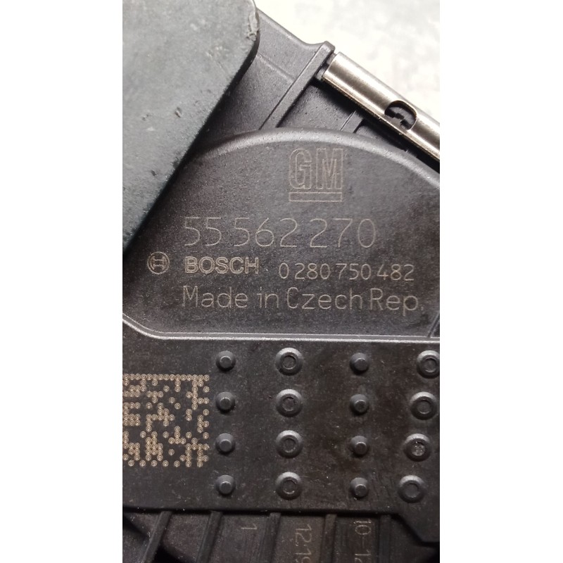 Recambio de caja mariposa para opel corsa d color edition referencia OEM IAM 55562270 0280750482 11