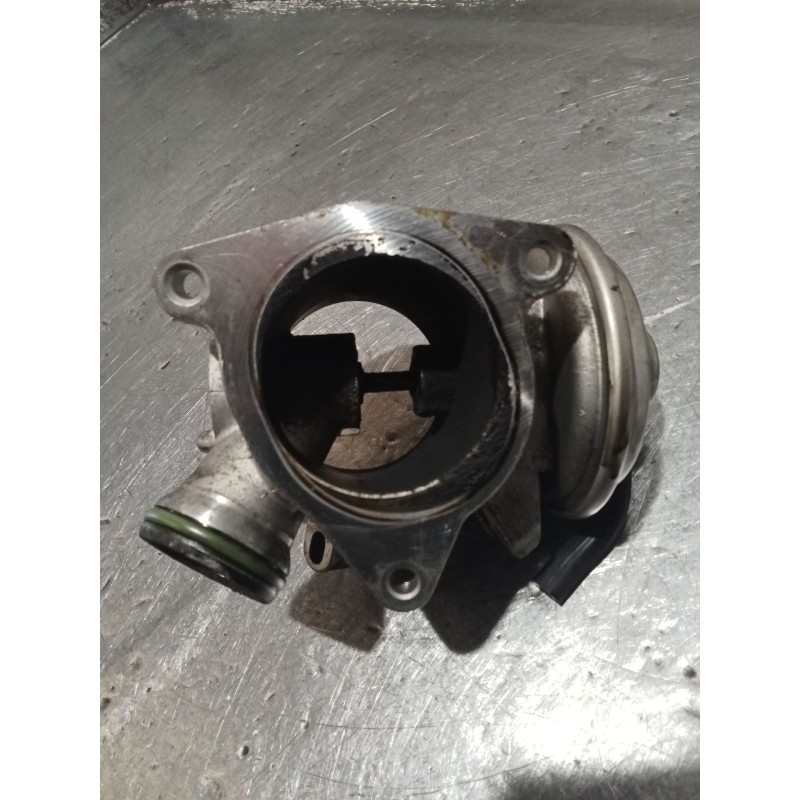 Recambio de valvula egr para mercedes-benz clase c (w203) c 220 cdi (203.006) referencia OEM IAM   