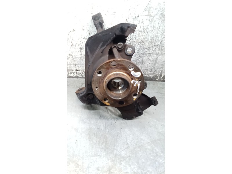 Recambio de mangueta delantera derecha para opel corsa d color edition referencia OEM IAM   11