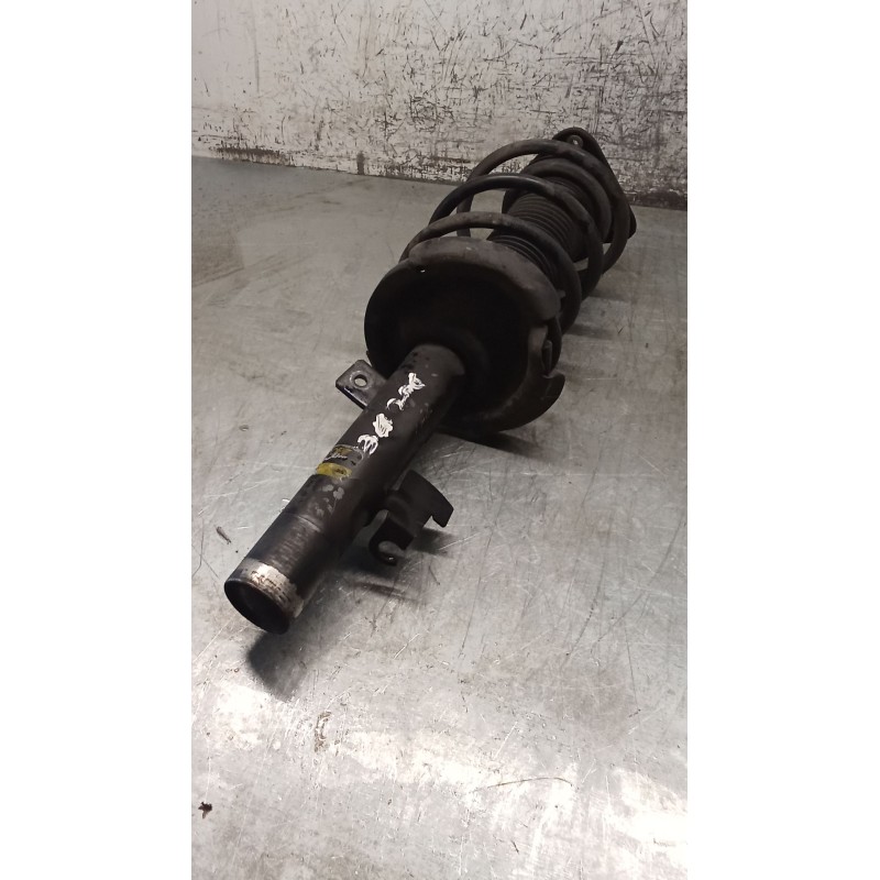 Recambio de amortiguador delantero derecho para ford focus ii (da_, hcp, dp) 1.6 tdci referencia OEM IAM   08