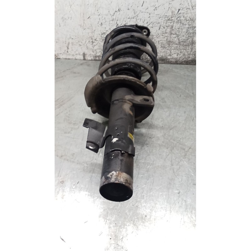 Recambio de amortiguador delantero derecho para ford focus ii (da_, hcp, dp) 1.6 tdci referencia OEM IAM   08