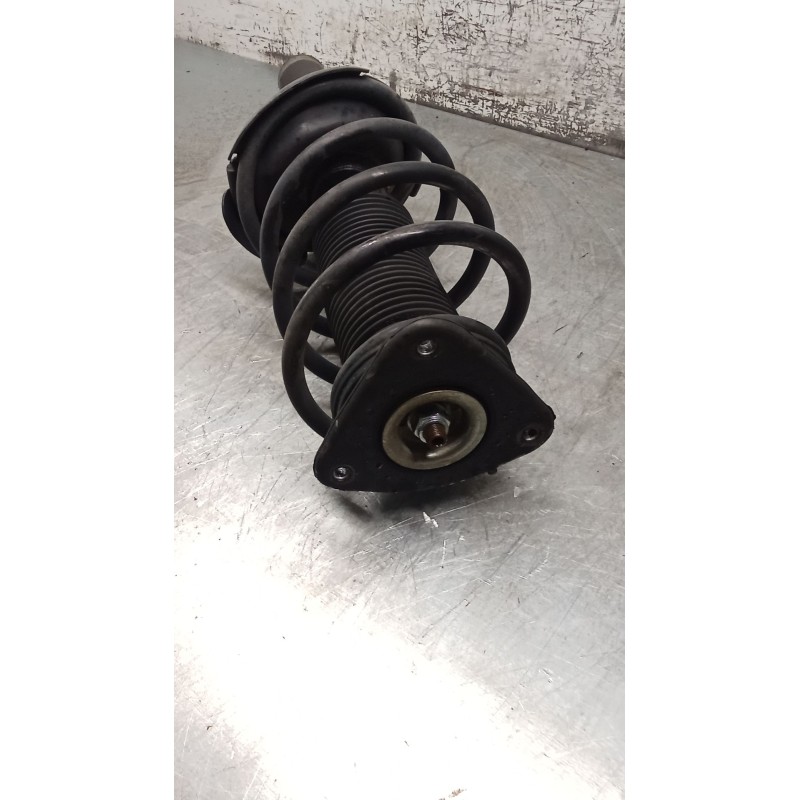 Recambio de amortiguador delantero derecho para ford focus ii (da_, hcp, dp) 1.6 tdci referencia OEM IAM   08