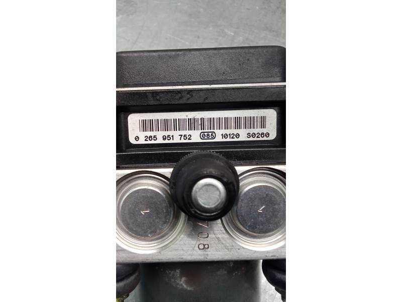 Recambio de abs para opel corsa d color edition referencia OEM IAM 0265951752 0265251864 13350598
