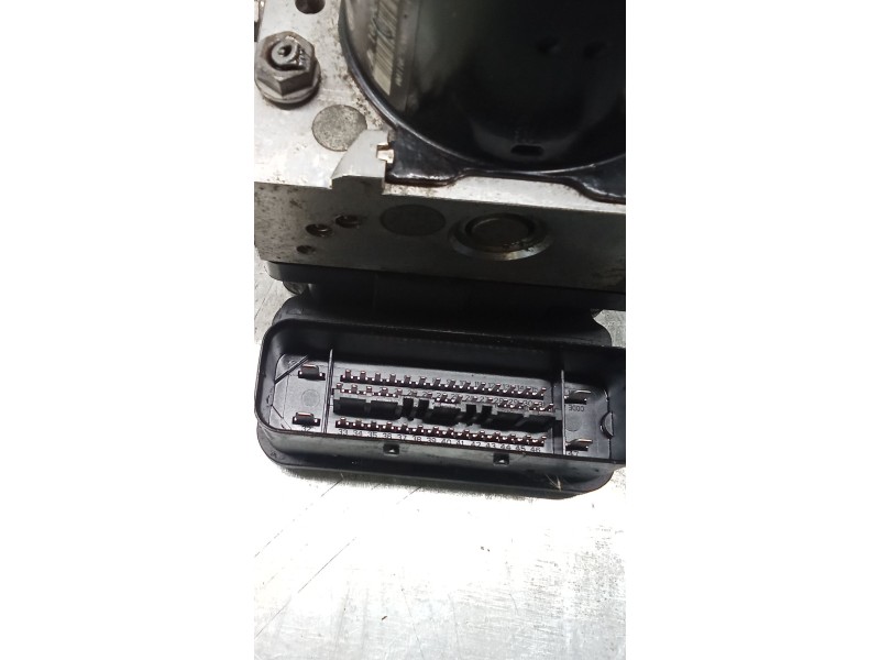 Recambio de abs para volkswagen golf vi (5k1) 1.6 tdi referencia OEM IAM 1K0907379BE 10096103433 10061936541 1K0614517CP 1002120
