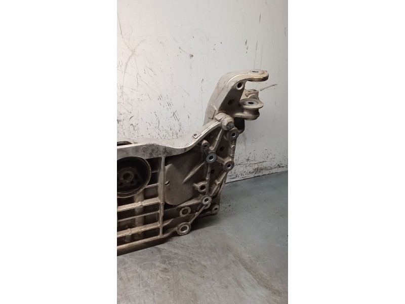 Recambio de puente delantero para volkswagen golf vi (5k1) 1.6 tdi referencia OEM IAM 1K0199369F CUNA 09