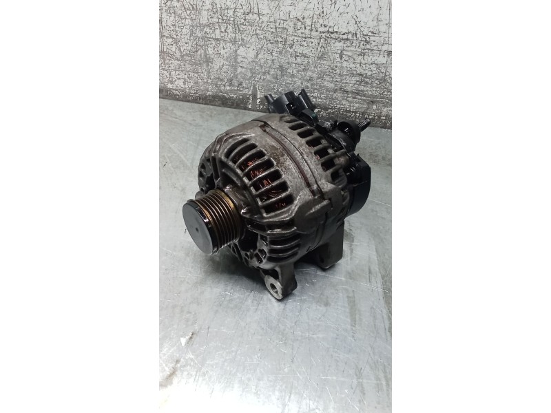 Recambio de alternador para citroën c4 i (lc_) 1.6 hdi referencia OEM IAM 9646321880 0124525035 150A