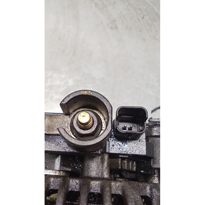 Recambio de alternador para citroën c4 i (lc_) 1.6 hdi referencia OEM IAM 9646321880 0124525035 150A