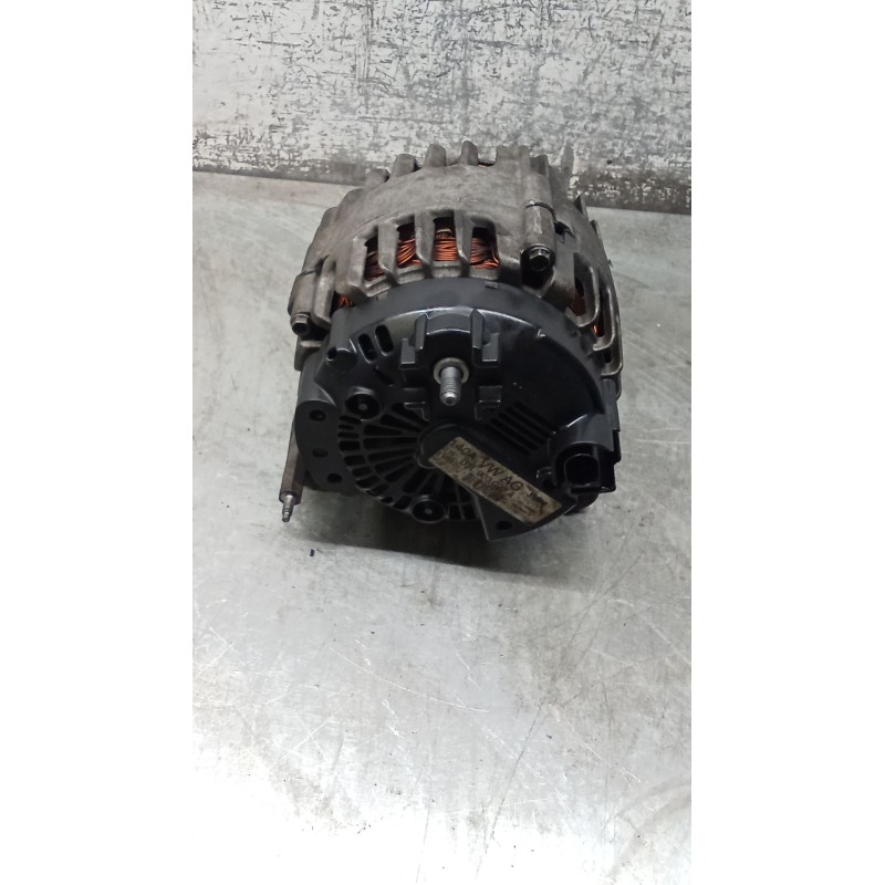 Recambio de alternador para volkswagen golf vi (5k1) 1.6 tdi referencia OEM IAM 03L903023A 2608901A 140A 09