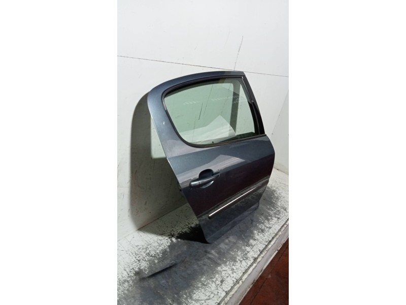 Recambio de puerta trasera derecha para peugeot 407 st confort pack referencia OEM IAM   4P