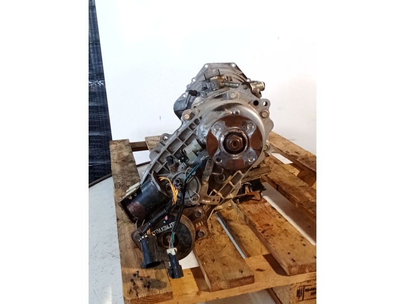 Recambio de caja cambios para ssangyong korando (kj) 2.9 td referencia OEM IAM MAD4508 5V 00364 631010 06201
