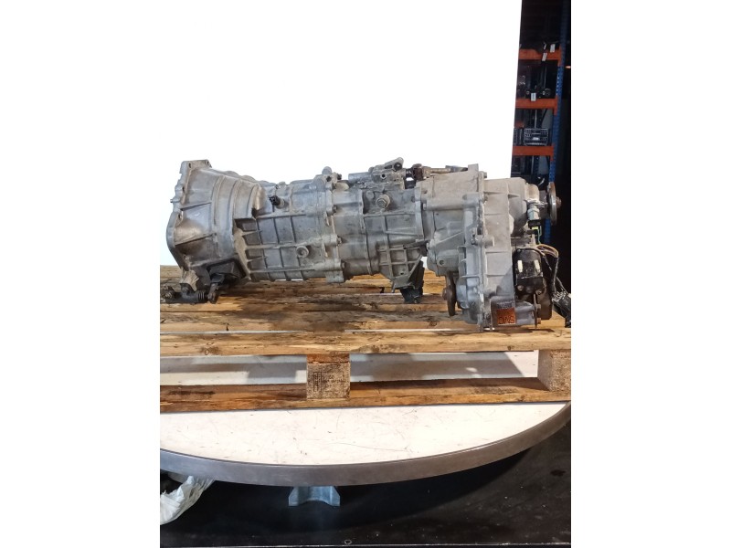 Recambio de caja cambios para ssangyong korando (kj) 2.9 td referencia OEM IAM MAD4508 5V 00364 631010 06201
