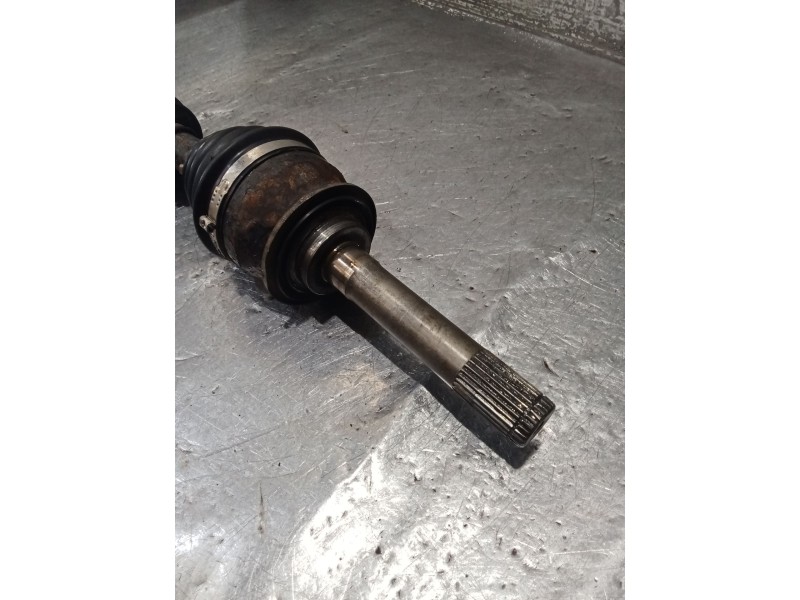 Recambio de transmision delantera izquierda para ssangyong korando (kj) 2.9 td referencia OEM IAM   