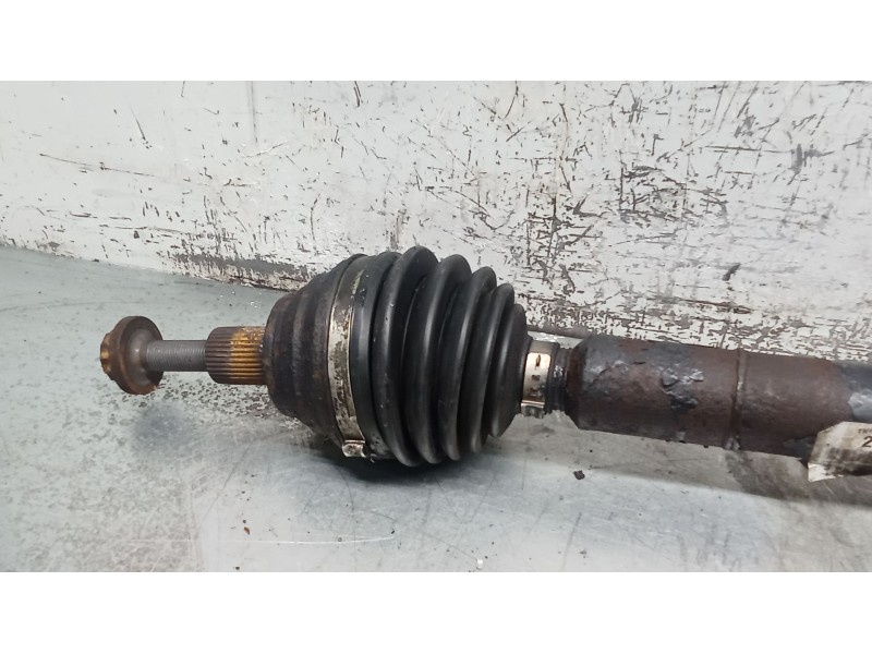 Recambio de transmision delantera derecha para volkswagen golf vi (5k1) 1.6 tdi referencia OEM IAM   09