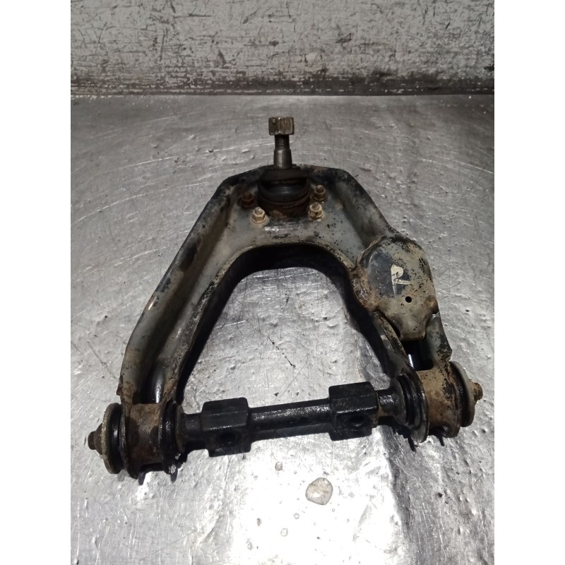 Recambio de brazo suspension superior delantero derecho para ssangyong korando (kj) 2.9 td referencia OEM IAM   
