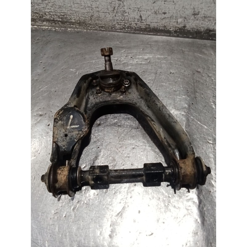Recambio de brazo suspension superior delantero izquierdo para ssangyong korando (kj) 2.9 td referencia OEM IAM   