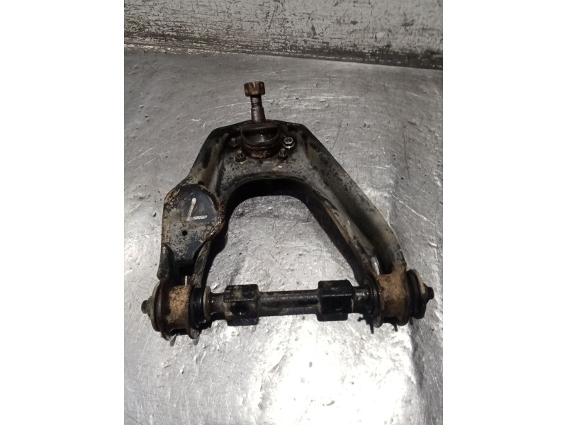 Recambio de brazo suspension superior delantero izquierdo para ssangyong korando (kj) 2.9 td referencia OEM IAM   