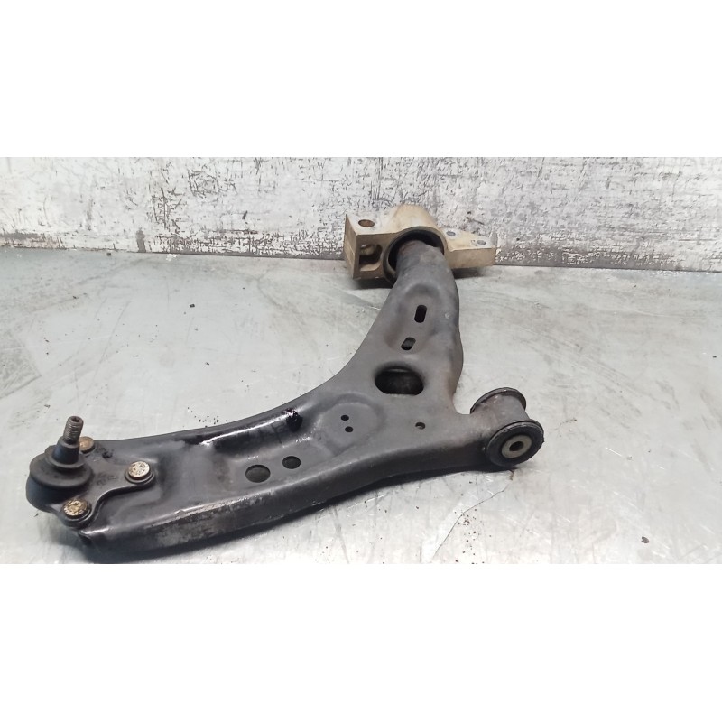 Recambio de brazo suspension inferior delantero derecho para volkswagen golf vi (5k1) 1.6 tdi referencia OEM IAM   09