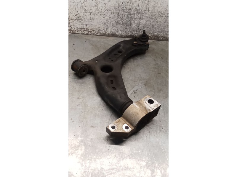 Recambio de brazo suspension inferior delantero derecho para volkswagen golf vi (5k1) 1.6 tdi referencia OEM IAM   09