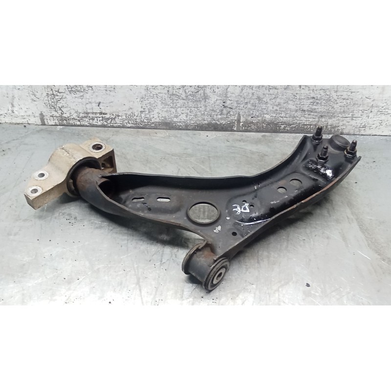 Recambio de brazo suspension inferior delantero derecho para volkswagen golf vi (5k1) 1.6 tdi referencia OEM IAM   09