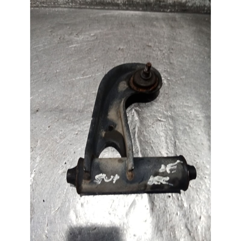 Recambio de brazo suspension superior delantero derecho para mercedes-benz clase e (w210) e 300 d (210.020) referencia OEM IAM  