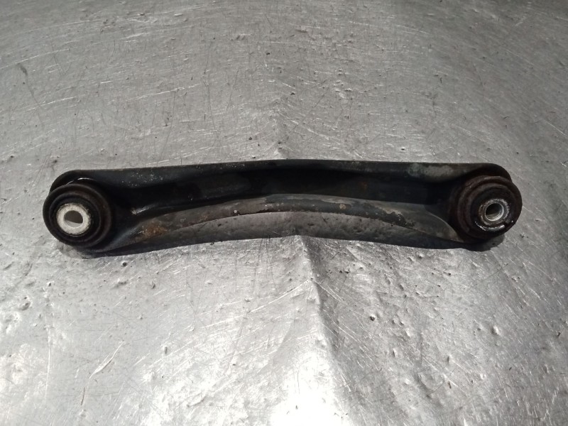 Recambio de brazo suspension superior trasero izquierdo para mercedes-benz clase e (w210) e 300 d (210.020) referencia OEM IAM  