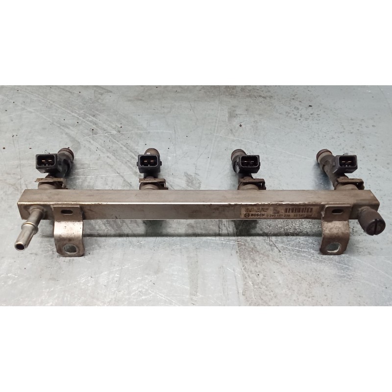 Recambio de rampa inyectora para opel corsa d color edition referencia OEM IAM 0280151239 55562258 11