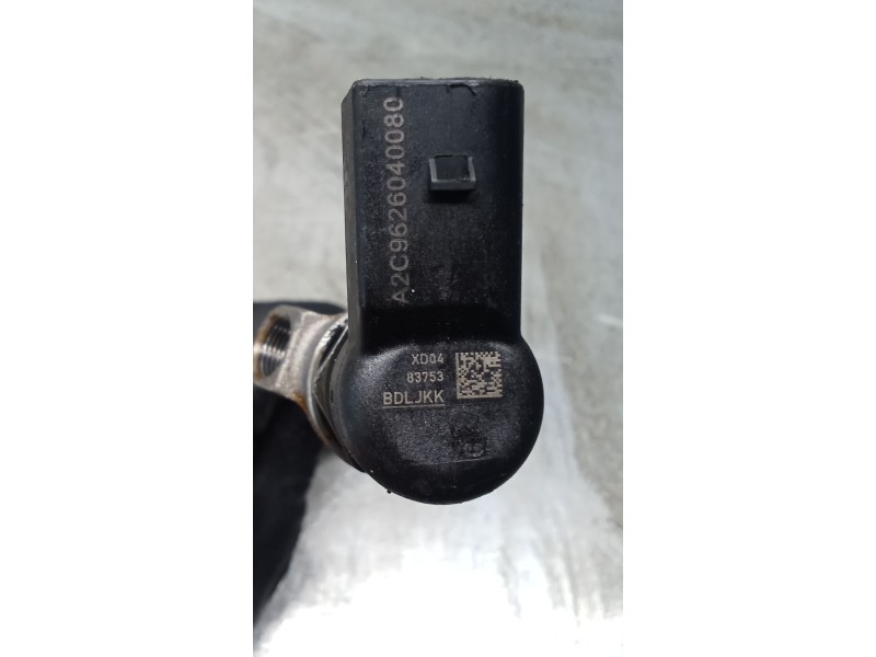 Recambio de inyector para volkswagen golf vi (5k1) 1.6 tdi referencia OEM IAM A2C9626040080 03L130277B CONTINENTAL