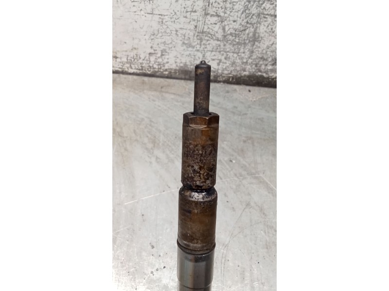 Recambio de inyector para volkswagen golf vi (5k1) 1.6 tdi referencia OEM IAM A2C9626040080 03L130277B CONTINENTAL