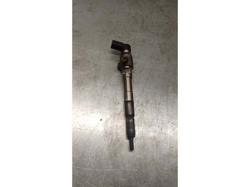 Recambio de inyector para volkswagen golf vi (5k1) 1.6 tdi referencia OEM IAM A2C9626040080 03L130277B CONTINENTAL